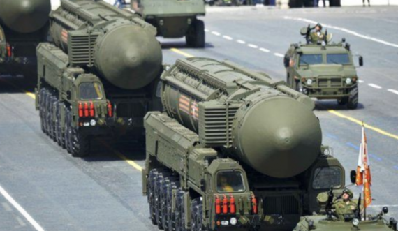 Gjenerali britanik parashikon skenarin kur Rusia mund të përdorë armët bërthamore