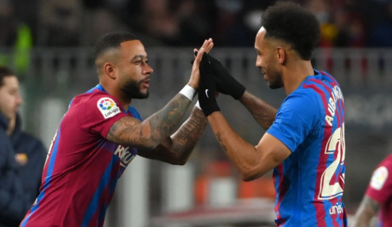 Depay ose Aubameyang, vetëm njëri prej tyre do të largohet nga Barcelona