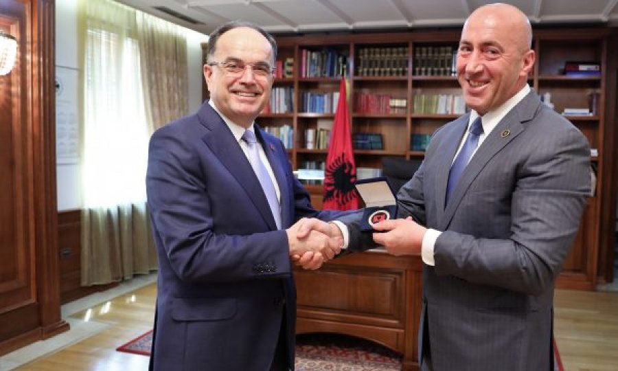 Haradinaj e takon presidentin Begaj, i shpreh gatishmërinë për bashkëpunim të ngushtë