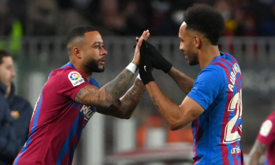Depay ose Aubameyang, vetëm njëri prej tyre do të largohet nga Barcelona