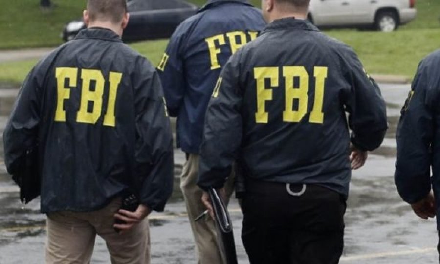 FBI heton shpërthimin e një automjeti