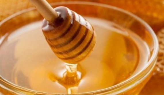 Mjalti është ilaç, por shkakton efekte anësore nëse e teprojmë