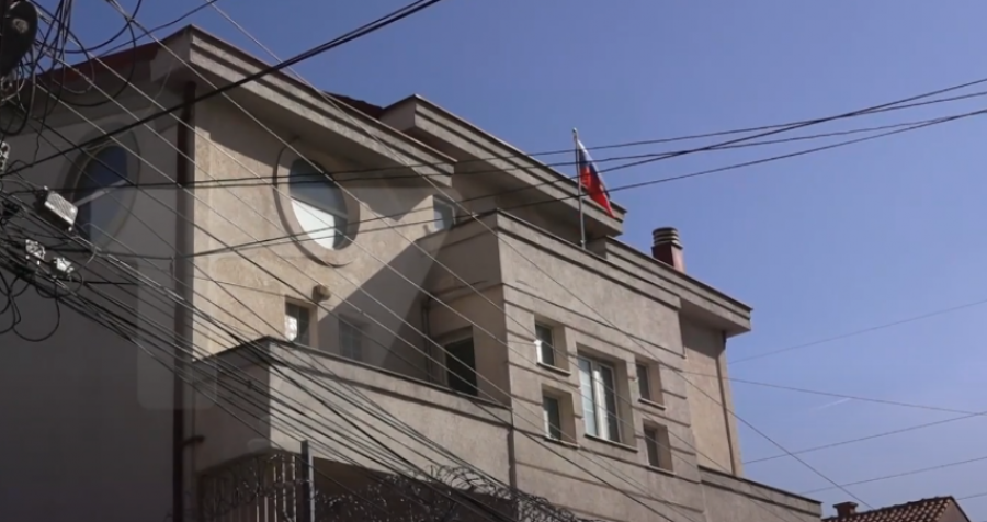 Zyra Ndërlidhëse në Kosovë ‘çerdhe’ për agjentët rusë, cili është rreziku?