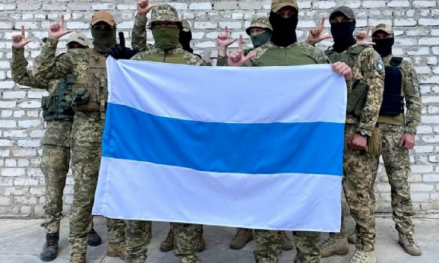 Putinit i kthehet “boomerang”/ Një njësi ushtarake e fuqishme i kthen shpinën, rusët luftojnë kundër rusëve