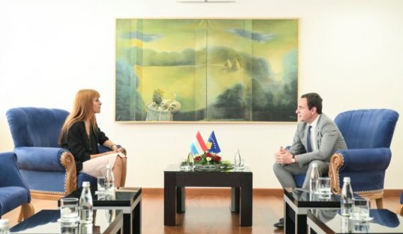 Kurti pret në takim lamtumirës ambasadoren e Luksemburgut Natacha Gomes