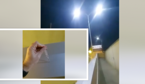 E tërë llamarina që mbulon murin në nënkalimin e Kalabrisë përçon rrymë, qytetari ia bën testin