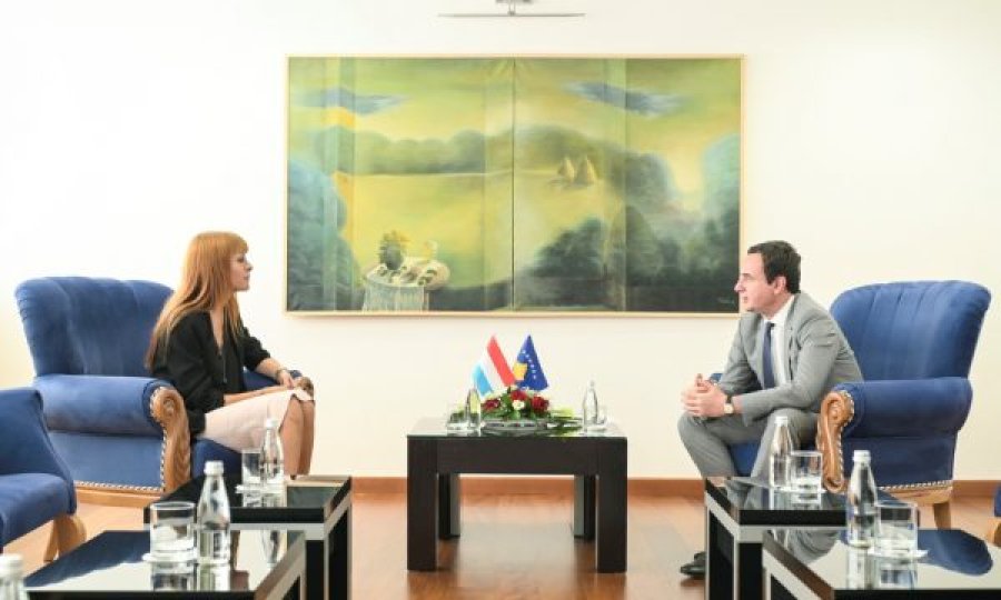 Kurti pret në takim lamtumirës ambasadoren e Luksemburgut Natacha Gomes