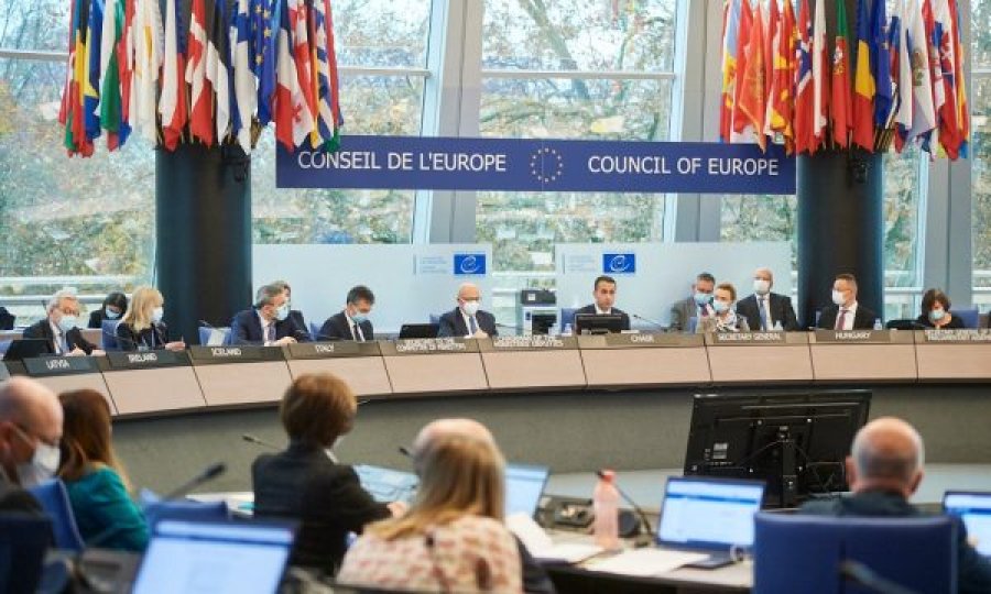 Mediumi serb: Shqipëria e ka dorëzuar në Këshill të Evropës rezolutën kundër pretendimeve të Dick Martyt