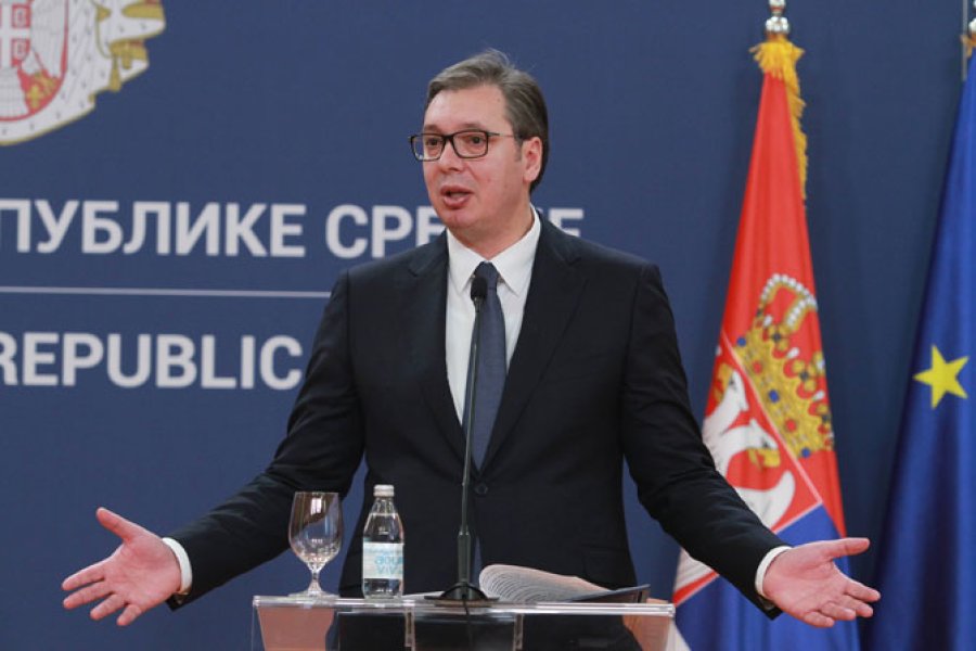 Aleksandër Vuçiq po e përdorë planin e Dobrica Çosiqit për ndarjen e Kosovës edhe në dialogun e ndërmjetësuar nga BE