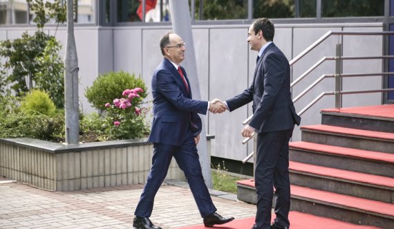 Kryeministri Kurti dhe Presidenti i Shqipërisë në takim/Ja çka diskutuan