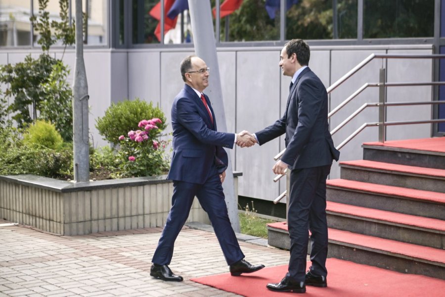 Kryeministri Kurti dhe Presidenti i Shqipërisë në takim/Ja çka diskutuan