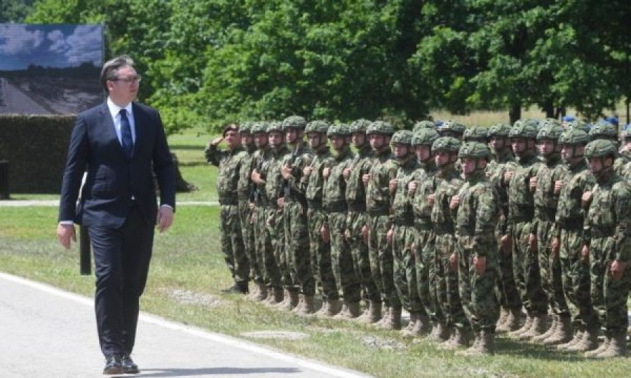 Vuçiq pyetet se a është më e fortë ushtria e Serbisë apo ajo e Kosovës