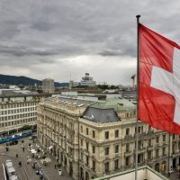 Ja pse Zvicra refuzon ta ndihmojë Ukrainën