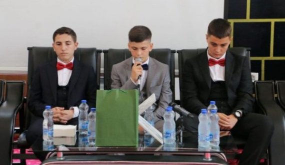 13-vjeçari nga Podujeva bëhet hafëz i Kuranit