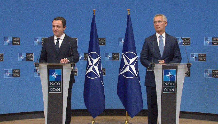 Kurti në NATO: Në një anë kemi shtetin demokratik të Kosovës, në anën tjetër strukturat ilegale të Serbisë