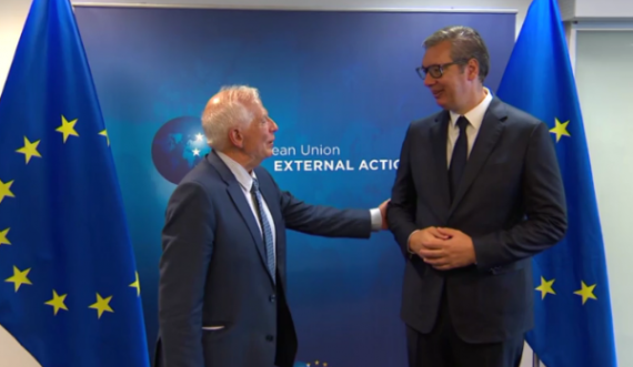 Borrell kureshtar për vizitën e kryeministrit spanjoll në Serbi, e pyet Vuçiqin si shkoi