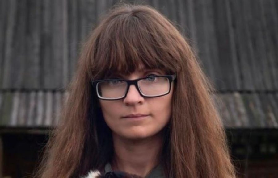 Rusja që tentoi të hynte në Uzinën e Gramshit: Nuk më paguajnë agjencitë e inteligjencës
