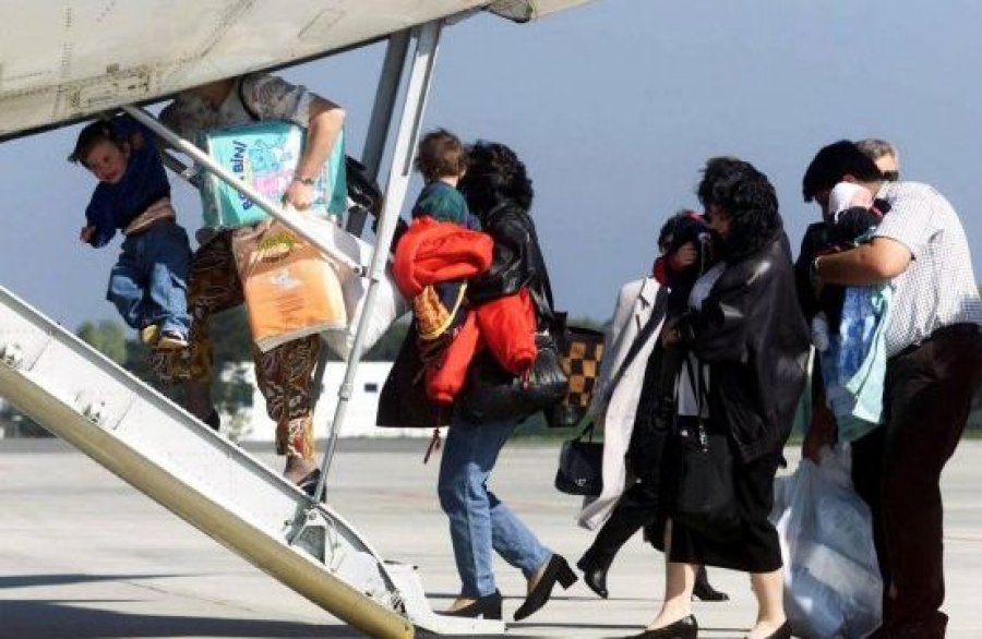Gjermania dëbon mijëra azilkërkues, sa ka shqiptarë?
