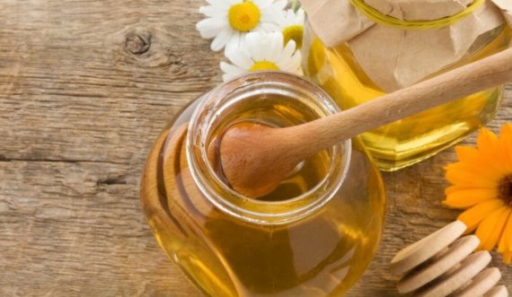 Kur mjalti mund të bëhet i dëmshëm për shëndetin?