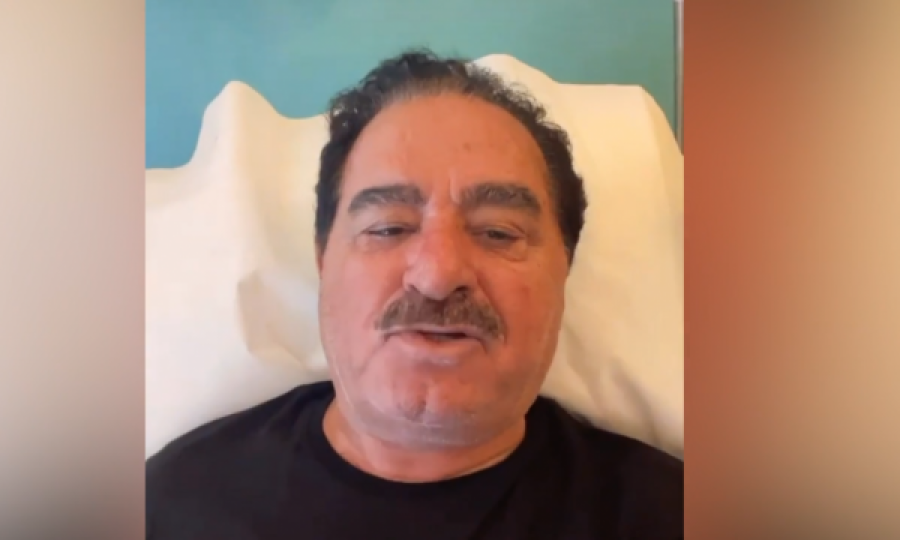 Ibrahim Tatlises ia kris këngës nga spitali (video)