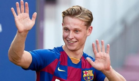 De Jong mbetet te Barcelona