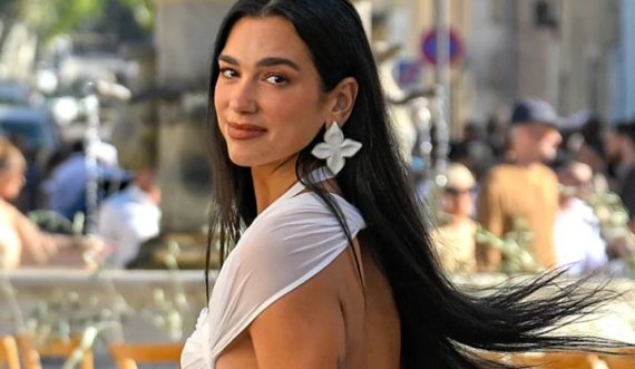 Dua Lipa thekson linjat në paraqitjen e fundit provokuese