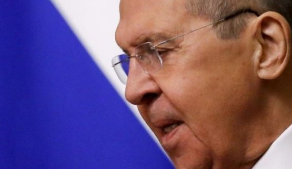 Rusët deklarohen për marrëveshjen Kosovë -Serbi, sulmojnë ambasadorin Hill