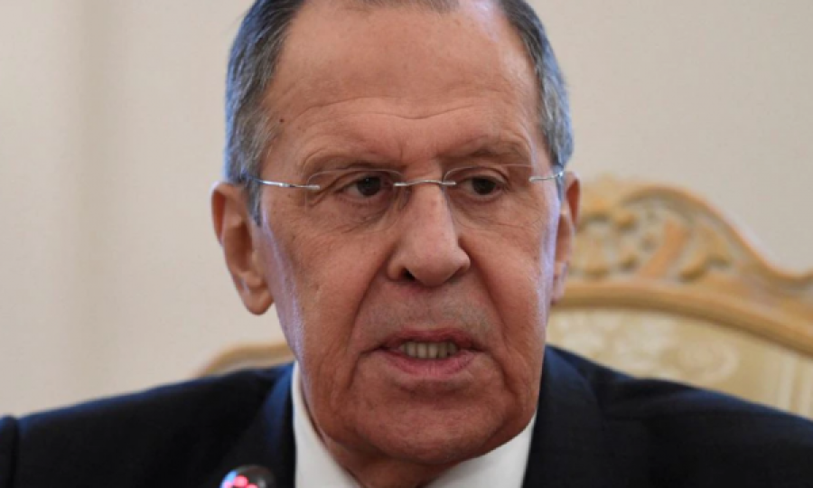 Lavrov: Ne mbështesim gjithmonë Serbinë