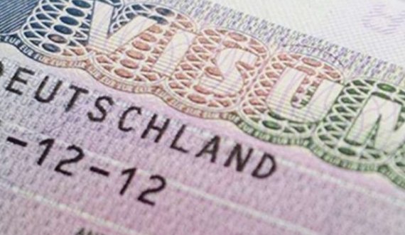 Gjermania dhe Franca kundërshtojnë ndalesën e vizave për rusët