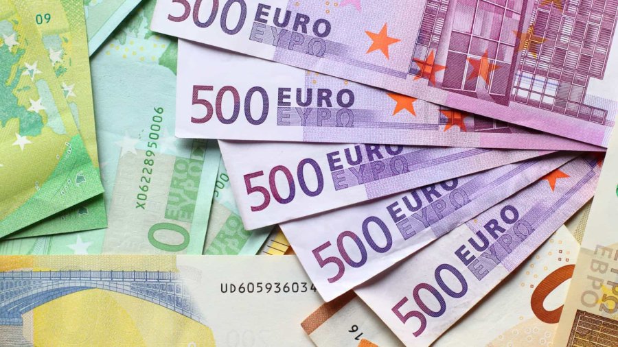 Ministria e Donika Gërvallës gjobitet me 13 mijë euro