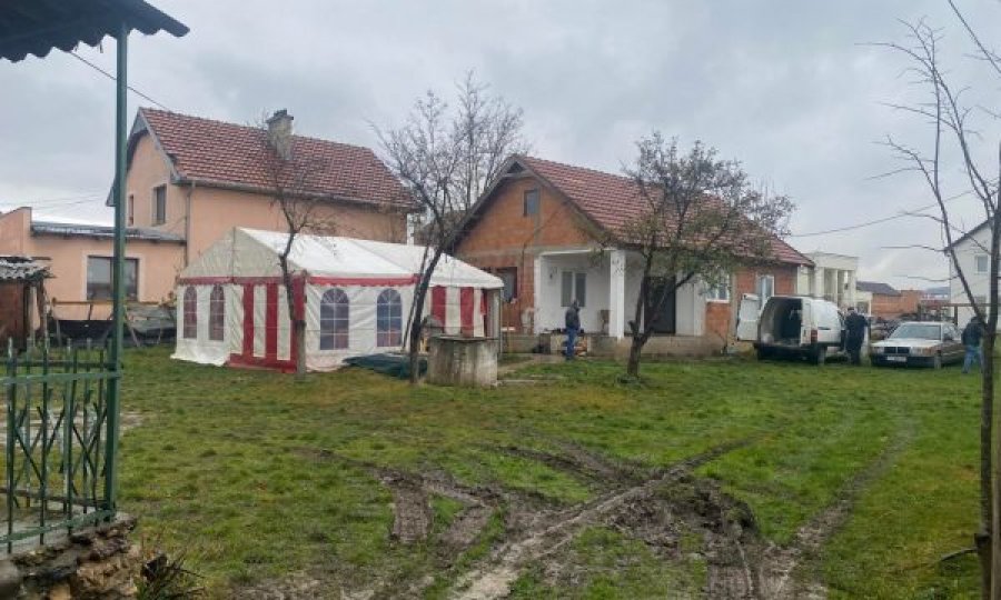 Gruaja e vrarë shtazënë pritet të varroset nesër, familja e 35 vjeçares hap dyert për ngushëllime