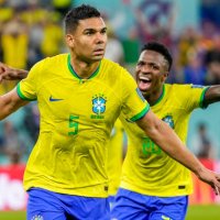 Brazili e eliminon Japoninë dhe kalon tutje