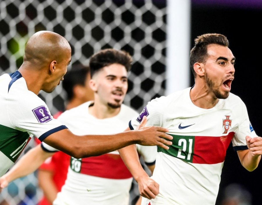 Përfundon pjesa e parë në ndeshjen Kore – Portugali