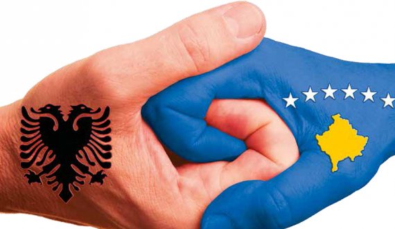 Ja kush thotë: Bashkimi i Kosovës me Shqipërinë të ndodhë në fund të larjes së hesapeve me Serbinë