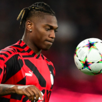 Arsenali i hap bisedimet me Rafael Leaon