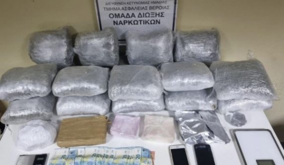 Arrestohet një person, kishte drogë me vlerë 300 mijë euro në banesë