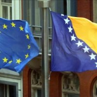 Përplasje në Bosnje dhe Hercegovinë lidhur me zyrën ndërkombëtare