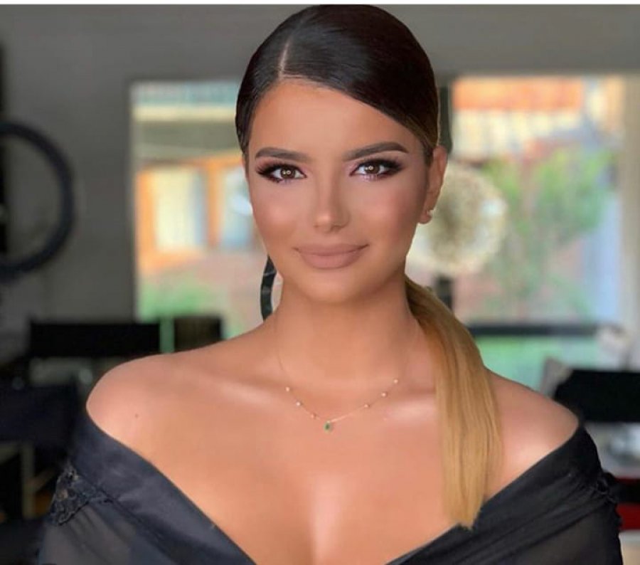 Andrra Destani