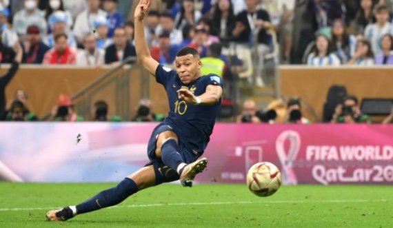 Mbappe shënon nga penalltia, Argjentinë - Francë 3 me 3