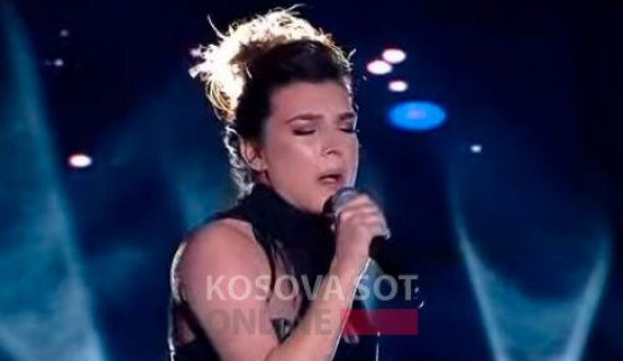 Elsa Lila shkëlqen me interpretimin e këngës 'Evita' në Festivalin e Këngës