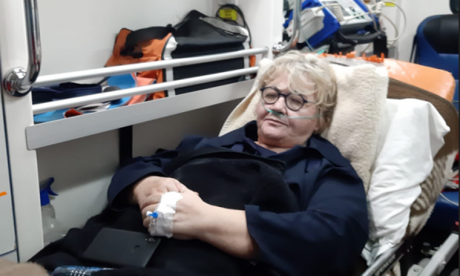 Trajkoviq tregon gjendjen shëndetësore me foto, shfaqet me duar të nxira
