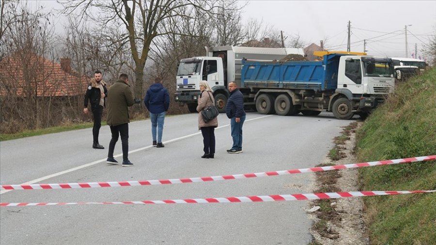  Loja e fundit e dështuar e Aleksandër  Vuçiqit me skenarin  e provokimeve   për t’ia vënë zjarrin Veriut të Kosovës