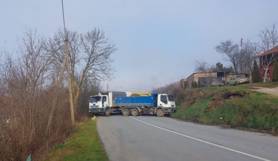 Situata e njëjtë në Rudarë, nuk largohen akoma barrikadat