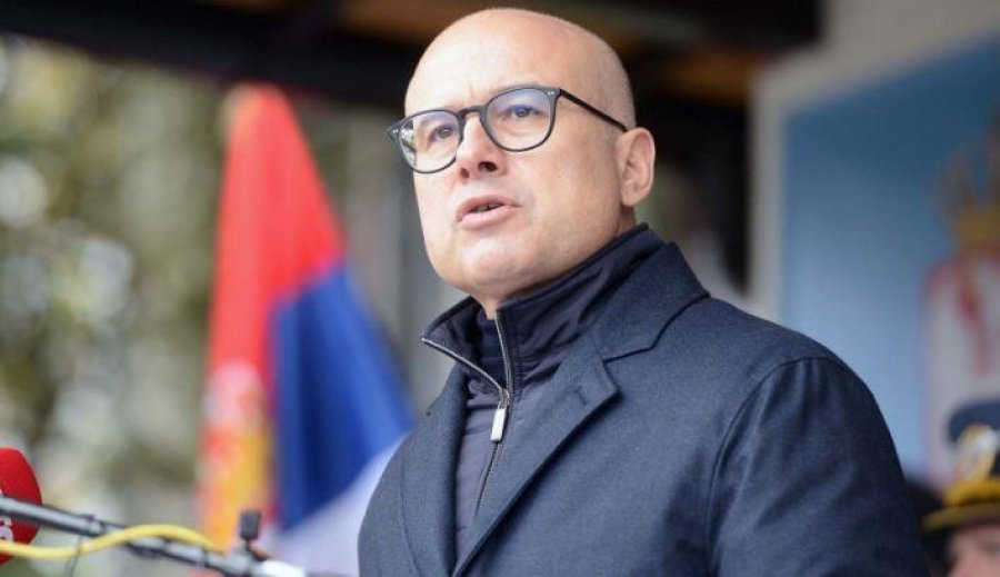 Ministri i Mbrojtjes së Serbisë për largimin e barrikadave: Kemi arritur një fitore të vogël diplomatike