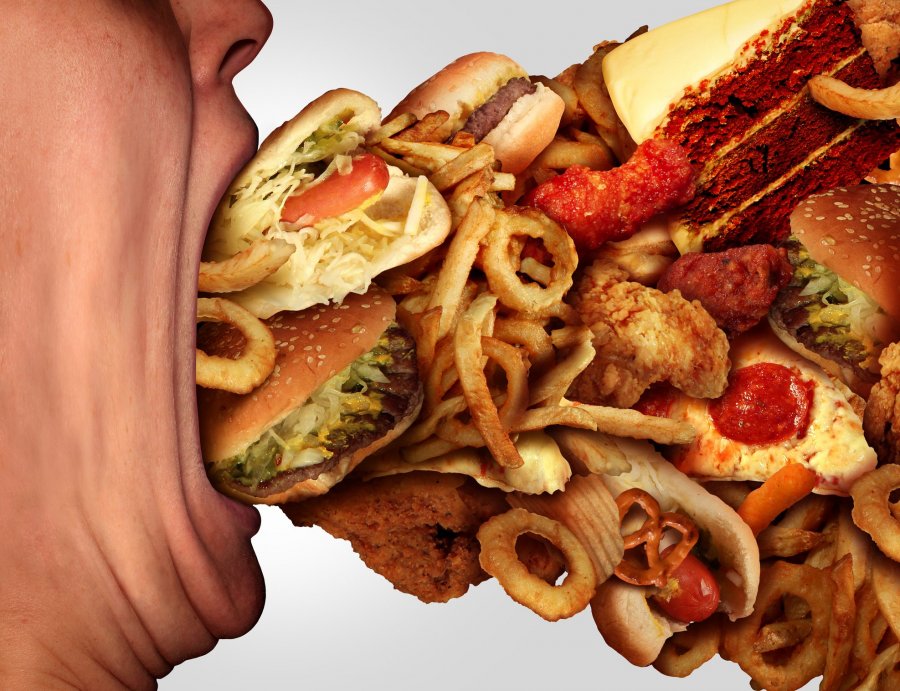 Ngrënia e tepërt shkaktohet nga mungesa e hormoneve në tru 