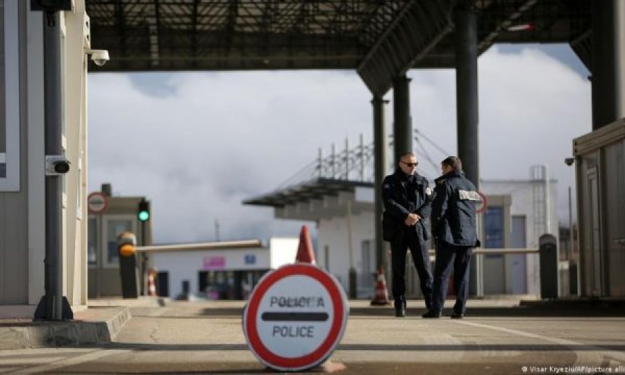 Pikat kufitare në Jarinjë dhe Bërnjak ende të mbyllura