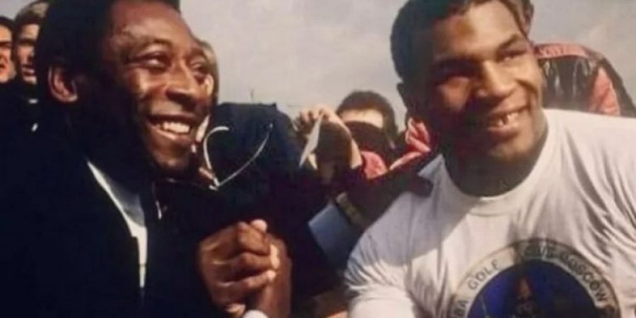 Mike Tyson shpalos kujtime të bukura me 'mbretin' e futbollit Pele