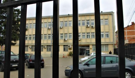 Zbardhen detaje për gjuajtjen me armë dhe me shishe të birrës në një kafeteri në Prizren