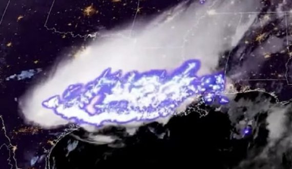 Shikoni vetëtimën më të madhe në histori, u regjistrua në SHBA