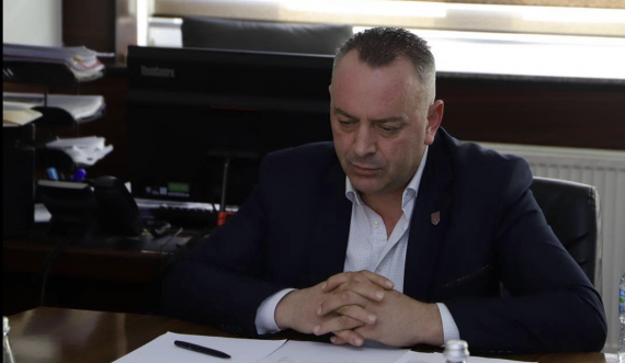 Ramosaj i Deçanit: Me të drejtë po kërkojmë që komuna ta menaxhojë ne ujin e pijes